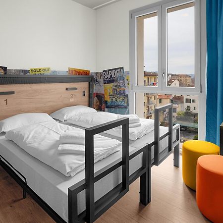 A&O Hostel Firenze Campo Di Marte ภายนอก รูปภาพ