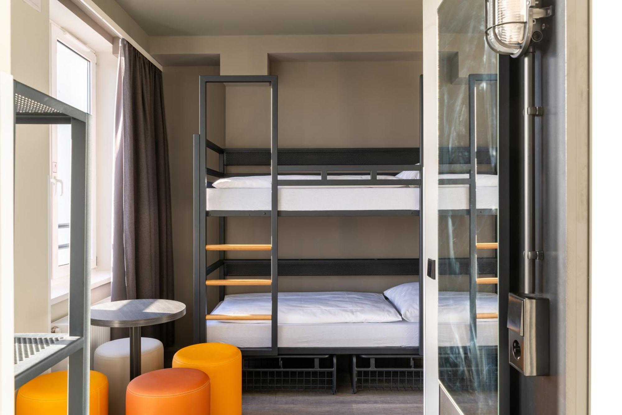 A&O Hostel Firenze Campo Di Marte ภายนอก รูปภาพ