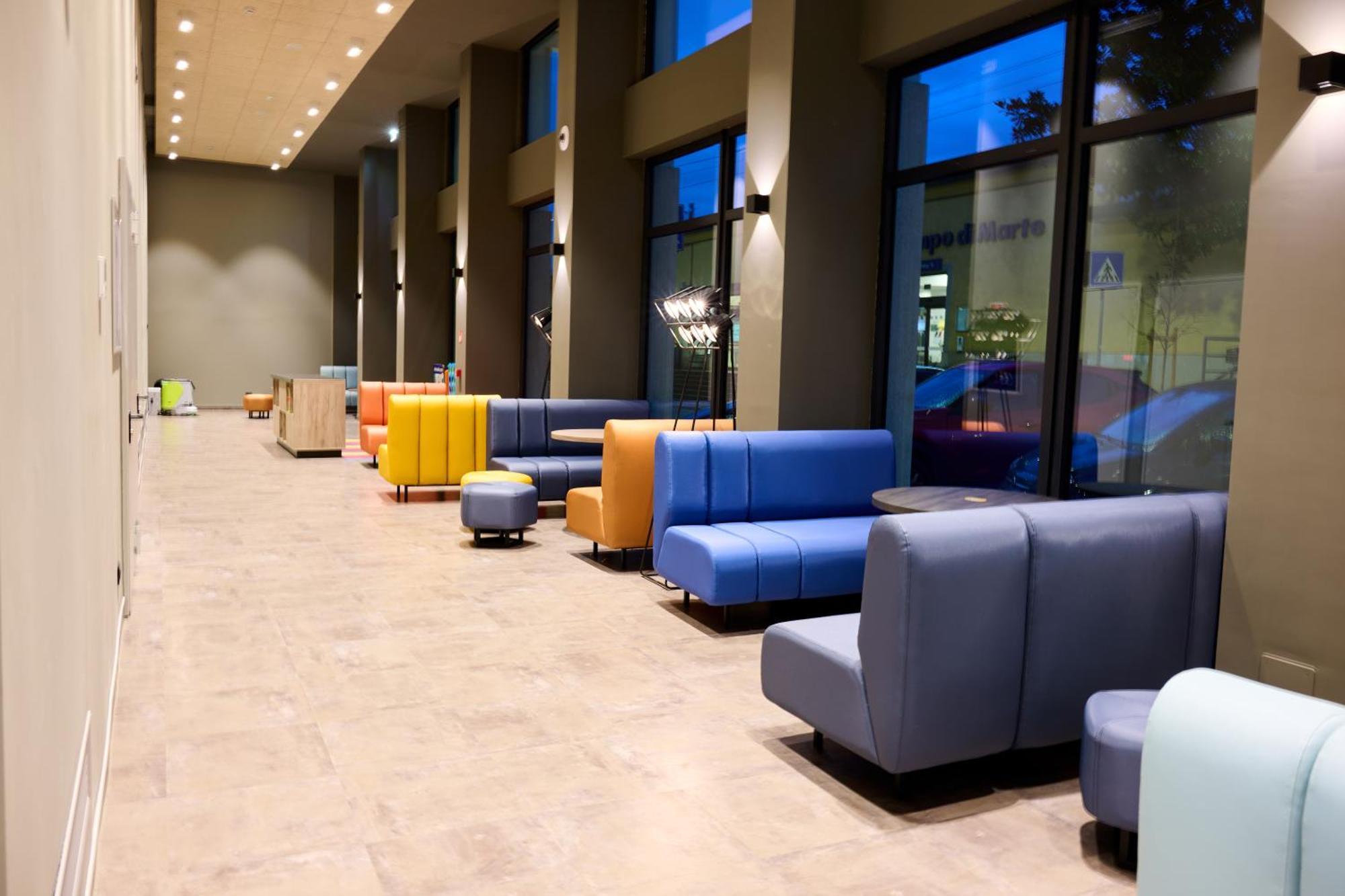 A&O Hostel Firenze Campo Di Marte ภายนอก รูปภาพ