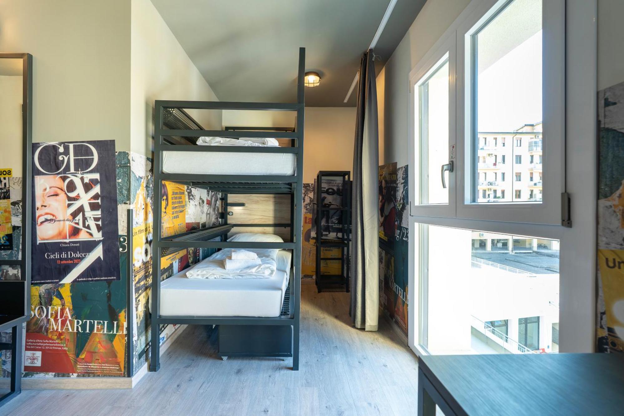 A&O Hostel Firenze Campo Di Marte ภายนอก รูปภาพ