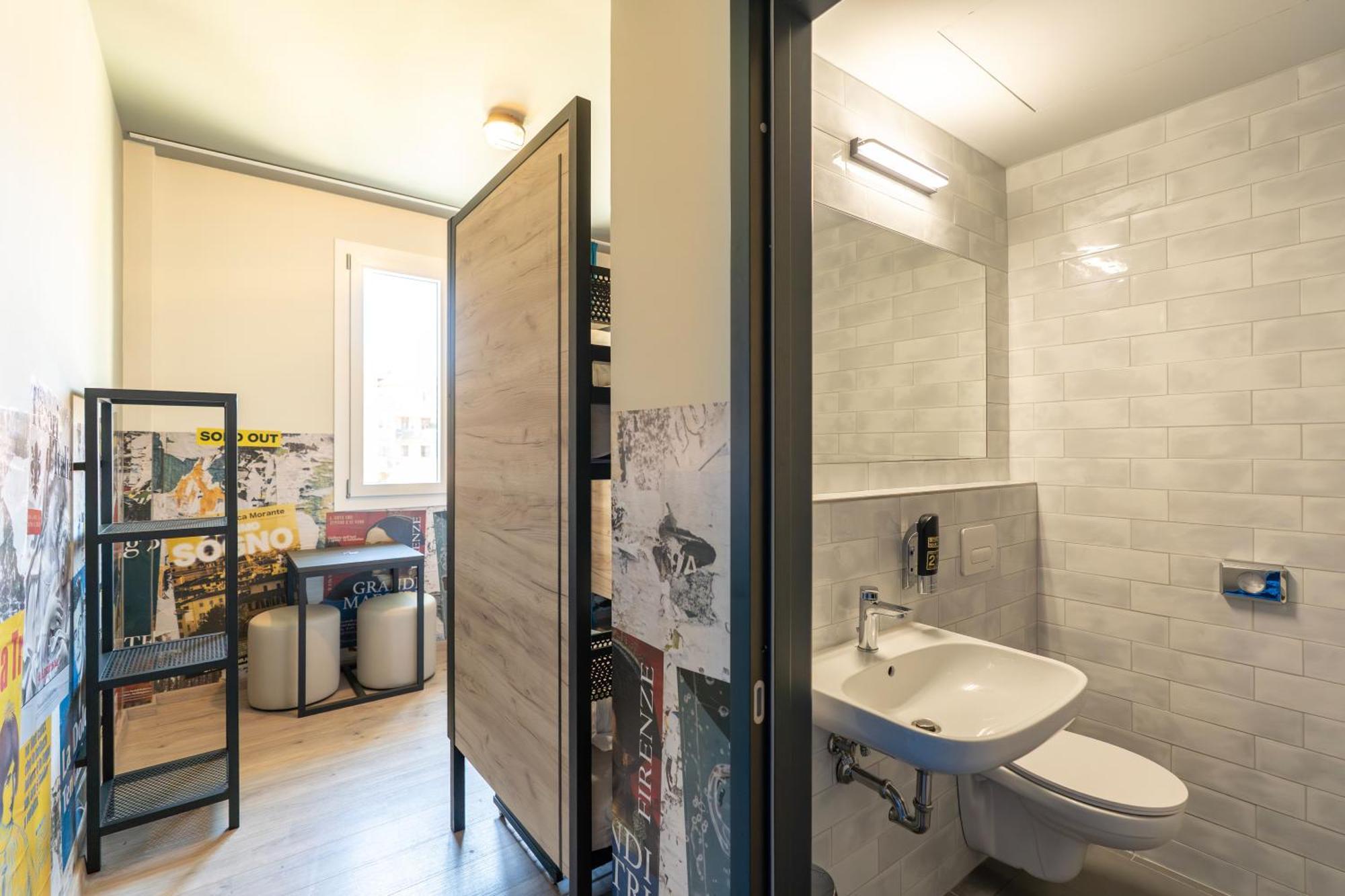A&O Hostel Firenze Campo Di Marte ภายนอก รูปภาพ