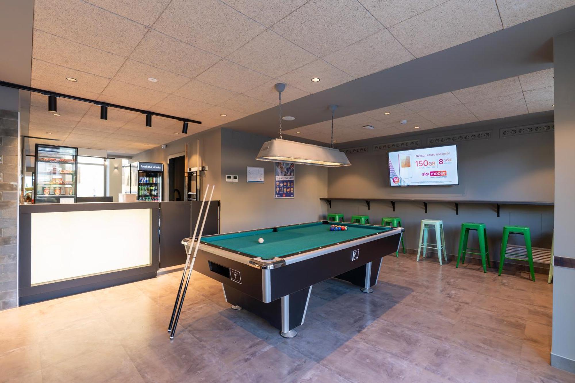A&O Hostel Firenze Campo Di Marte ภายนอก รูปภาพ