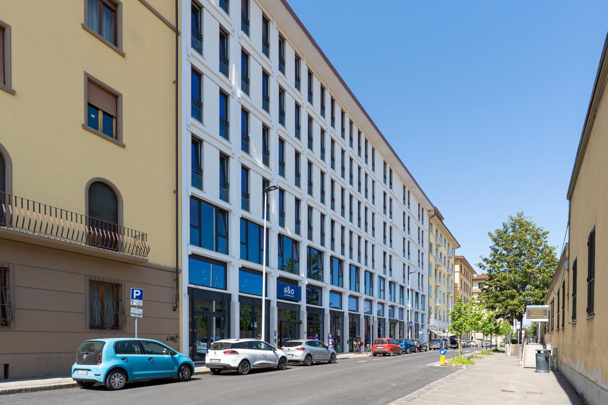 A&O Hostel Firenze Campo Di Marte ภายนอก รูปภาพ